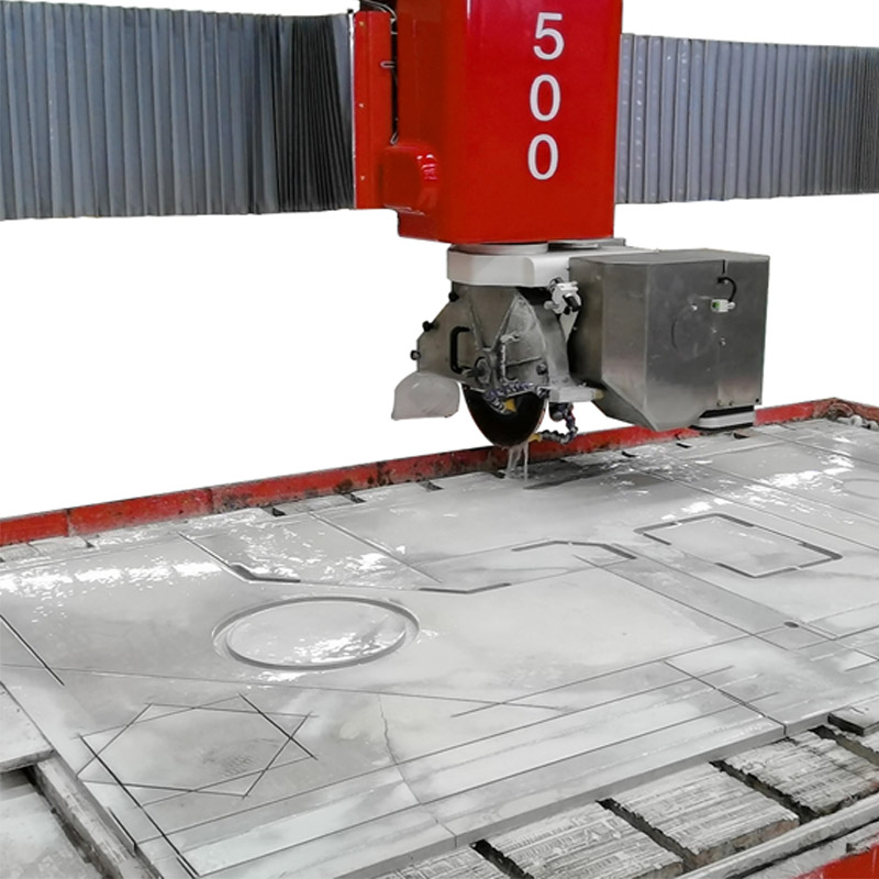 Steinmaschinen und -geräte HKNC-500 Brückensäge 5-Achsen-Arbeitsplatten 3D-Marmor Granit CNC-Marmorfräsmaschine Preis China